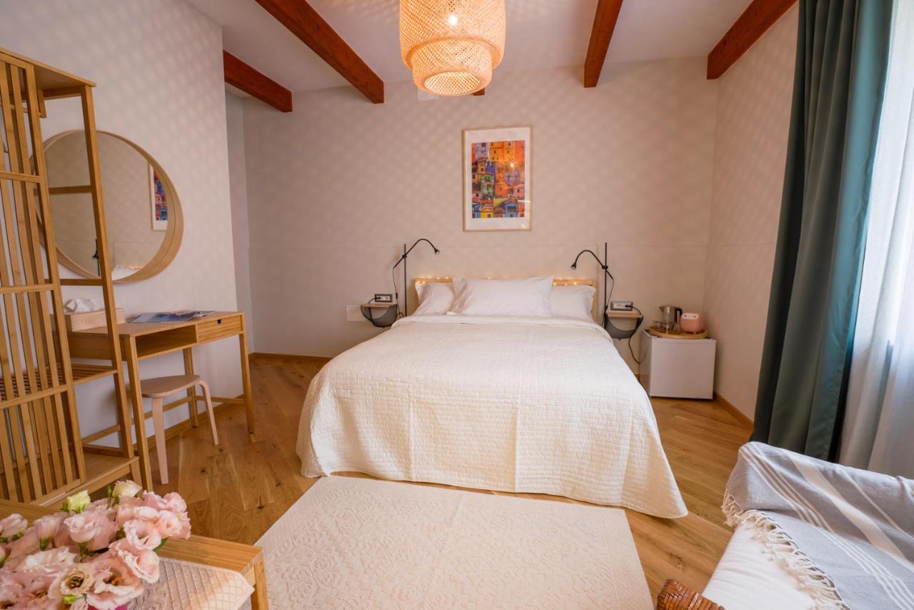 Bed and Breakfast Sa Domo E Giuanne E Giuanna à Bosa Extérieur photo
